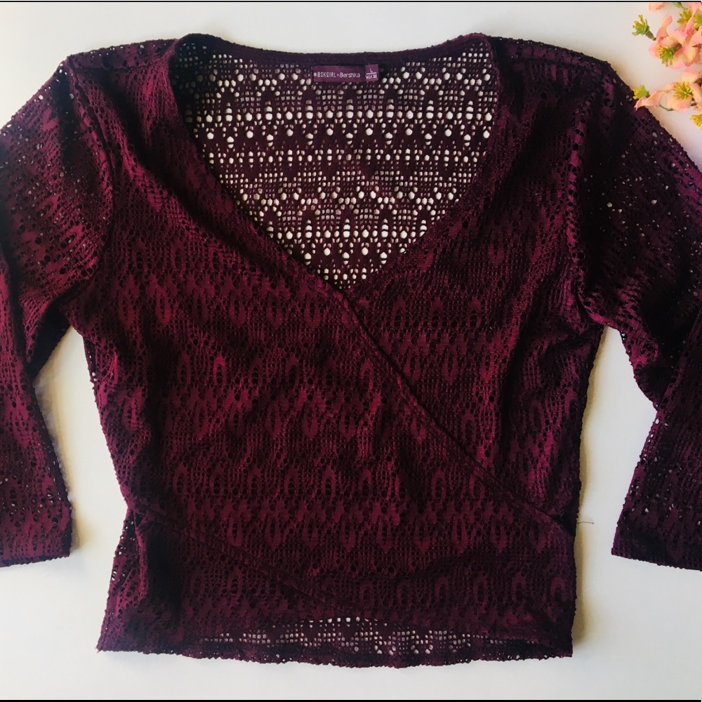 Bershka Maroon Lace 3/4 Length Sleeve Crop Top
